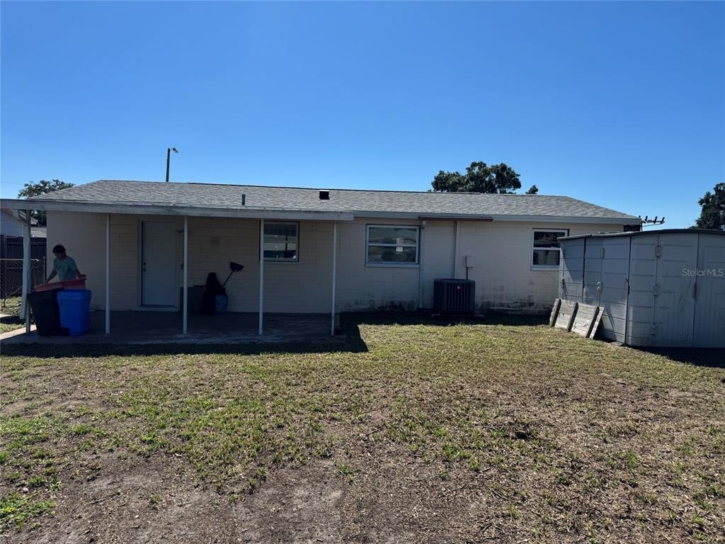 5821 90th Avenue N - Photo 17