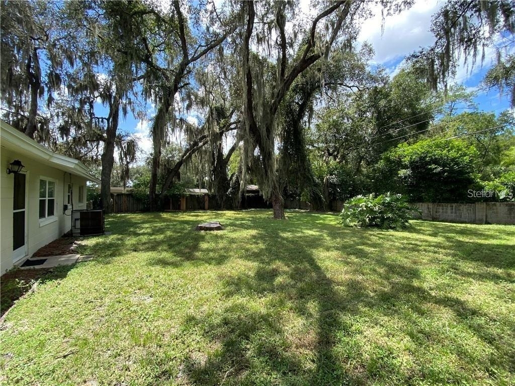 304 Satsuma Drive - Photo 16