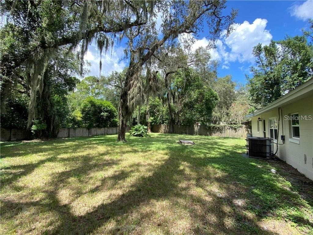 304 Satsuma Drive - Photo 18