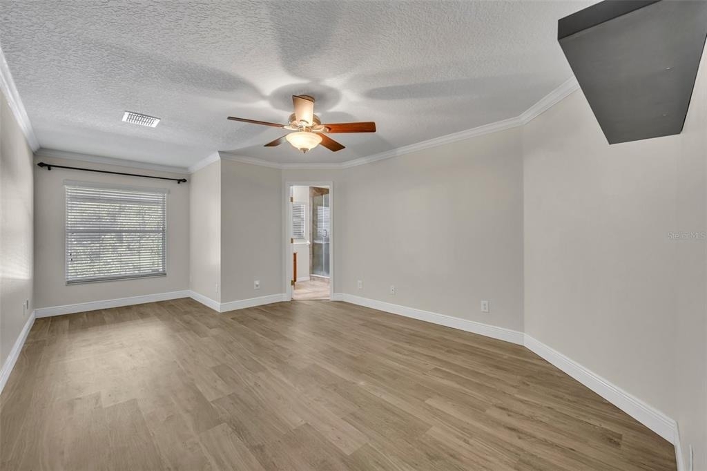 524 Hearthglen Boulevard - Photo 11