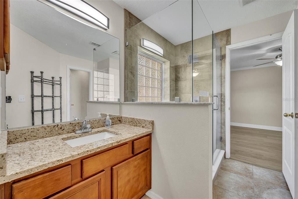 524 Hearthglen Boulevard - Photo 15