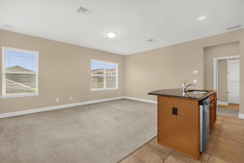 13779 Sachs Avenue - Photo 8