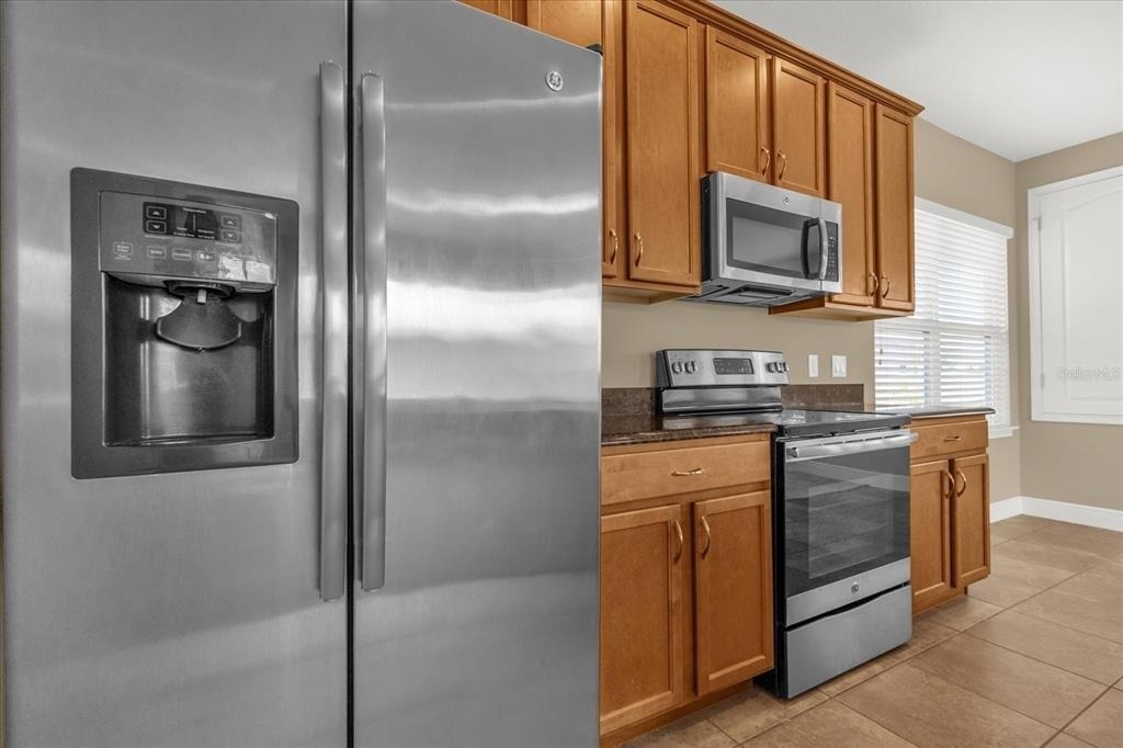 13779 Sachs Avenue - Photo 9