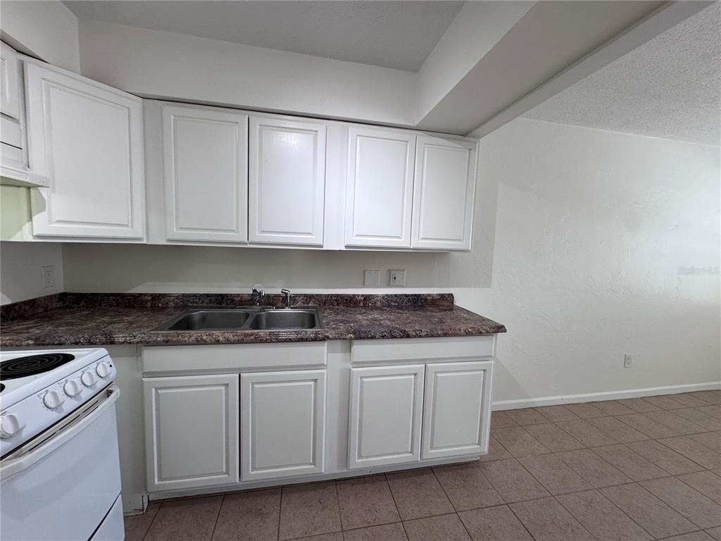 1111 Washington Avenue - Photo 2