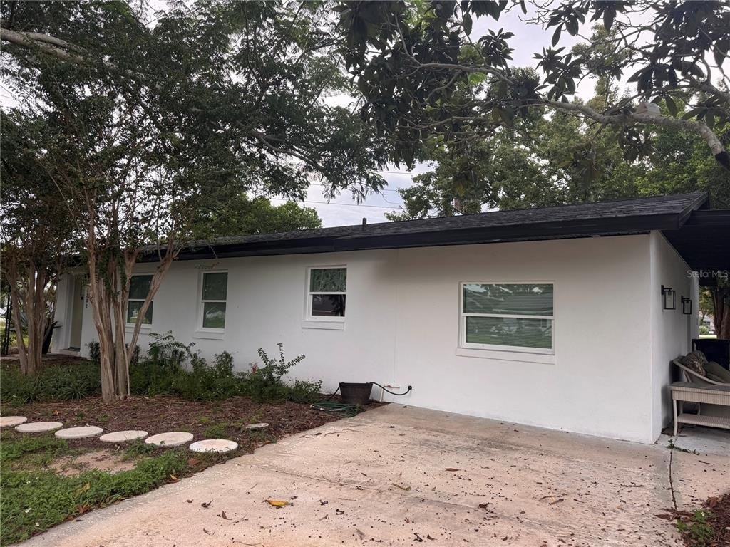 1201 Sherman Avenue - Photo 3
