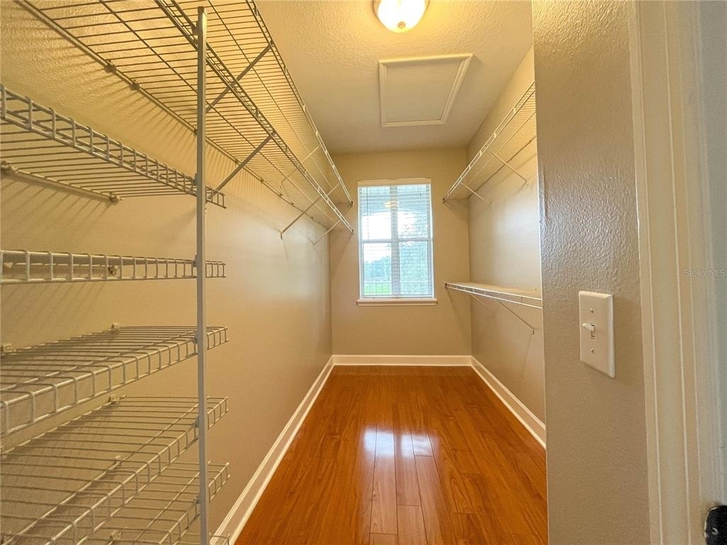 111 E Steele Street - Photo 58