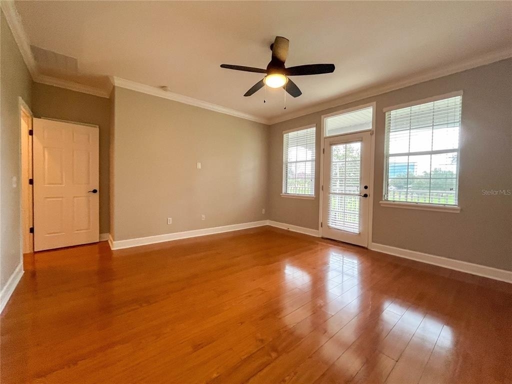 111 E Steele Street - Photo 45