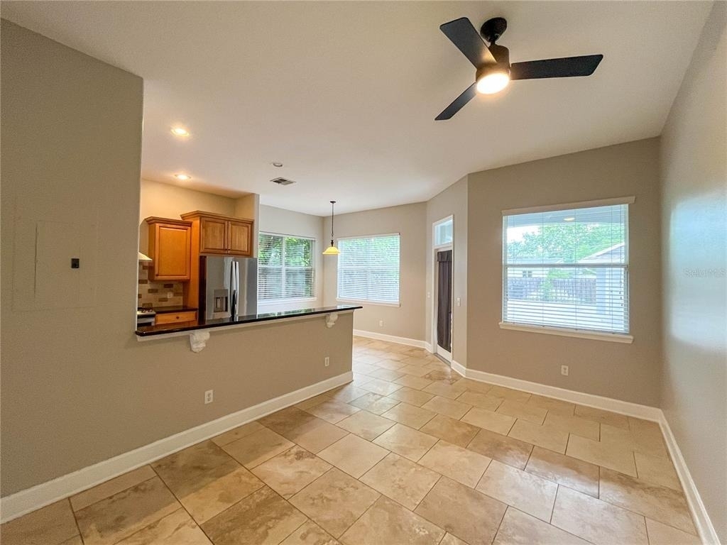 111 E Steele Street - Photo 25