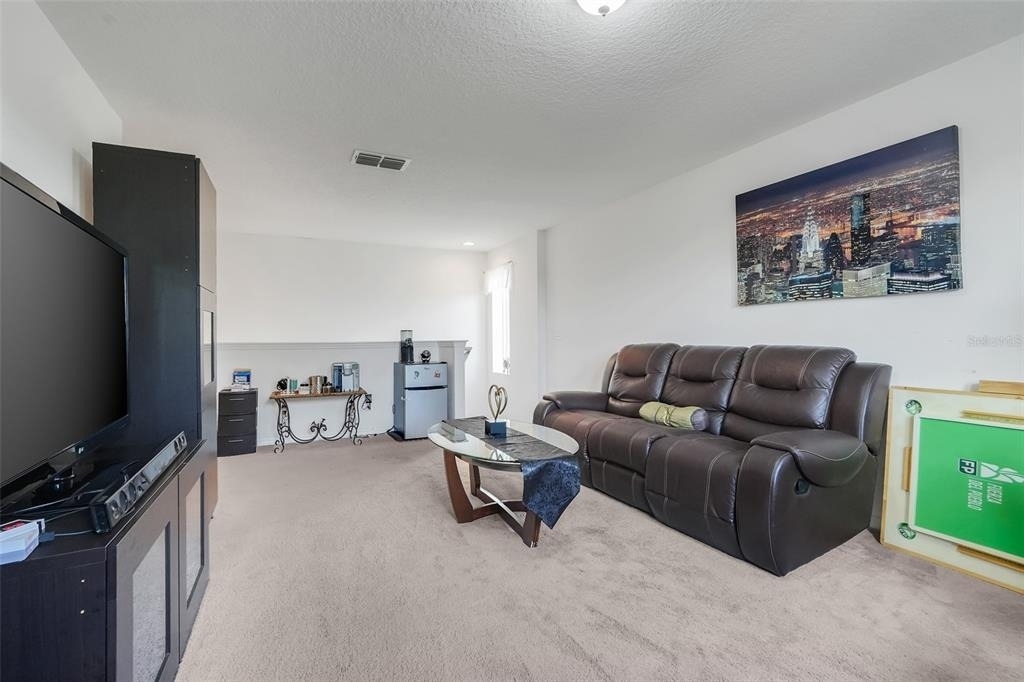 639 Samuel Place - Photo 12