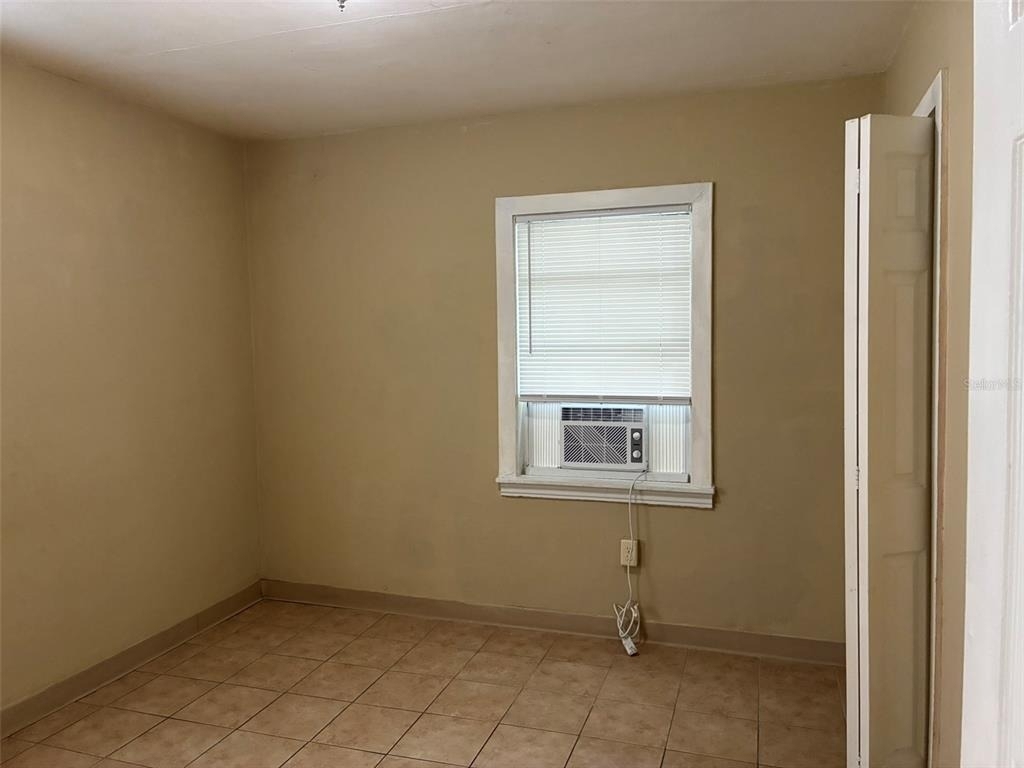 43 W Herrick Drive - Photo 7