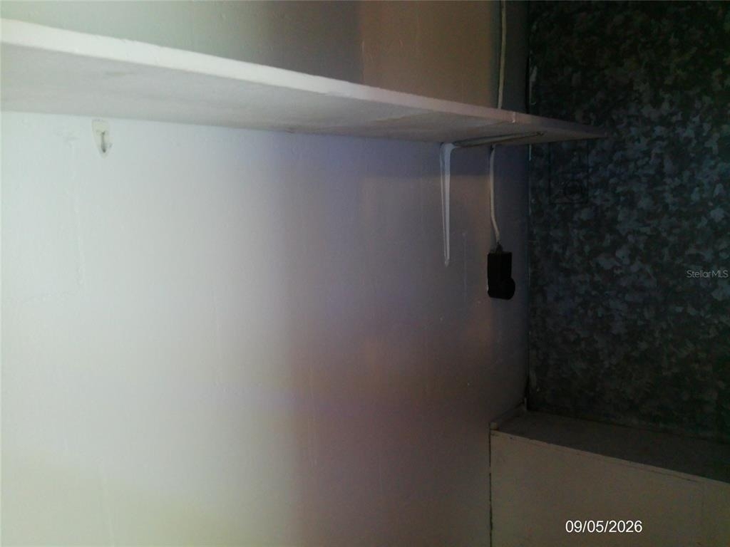 1423 Crystal Lake Drive - Photo 24