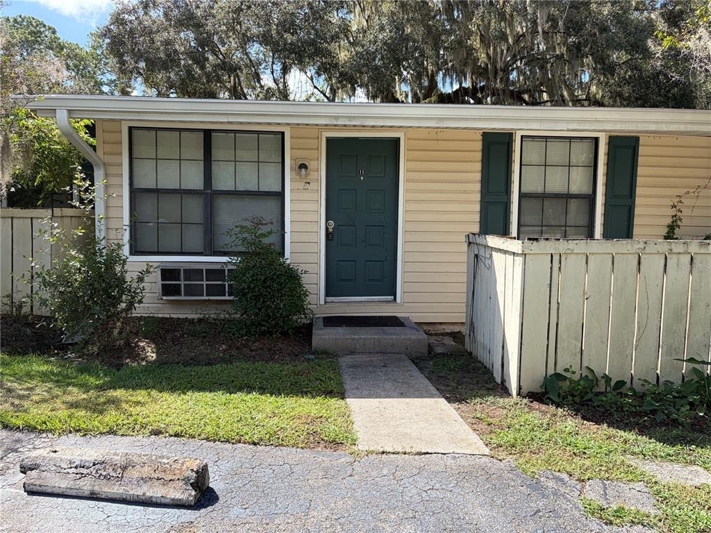 2490 Sw 14th Drive - Photo 1