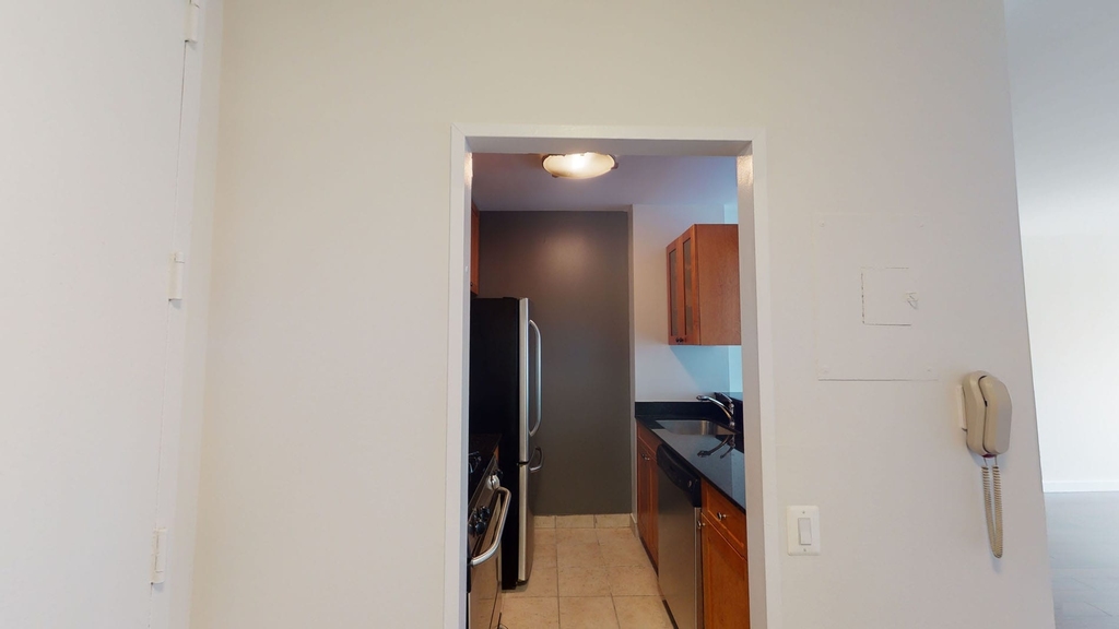 401 E 34th St - Photo 2