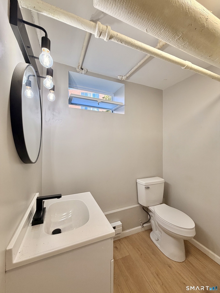 405 Main Street - Photo 2