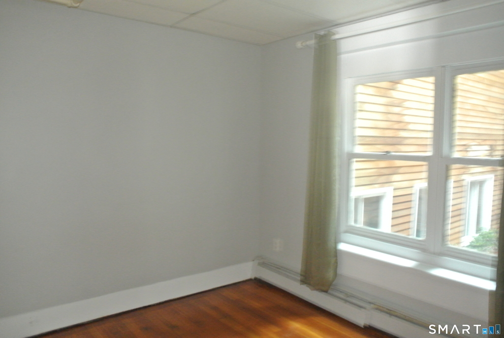 549 Howe Avenue - Photo 11