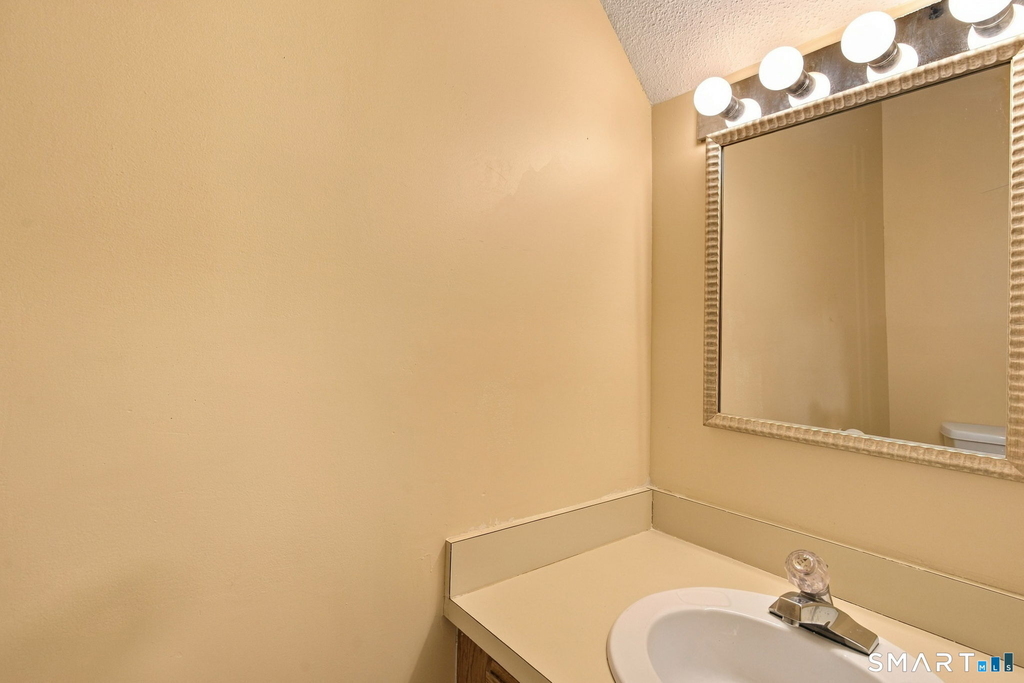 11 Talcott Forest Road - Photo 5