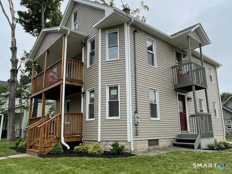 25 Donahue Place - Photo 1