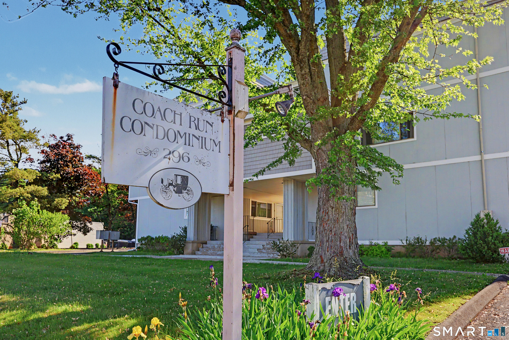 296 Main Avenue - Photo 0