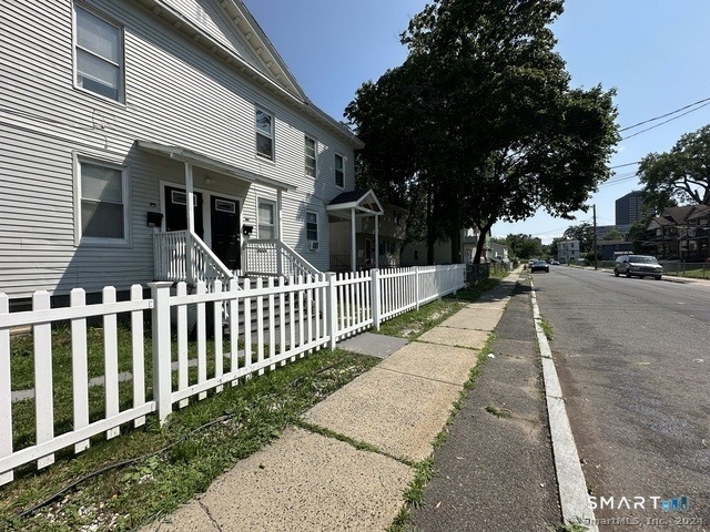 30-34 Brook Street - Photo 1