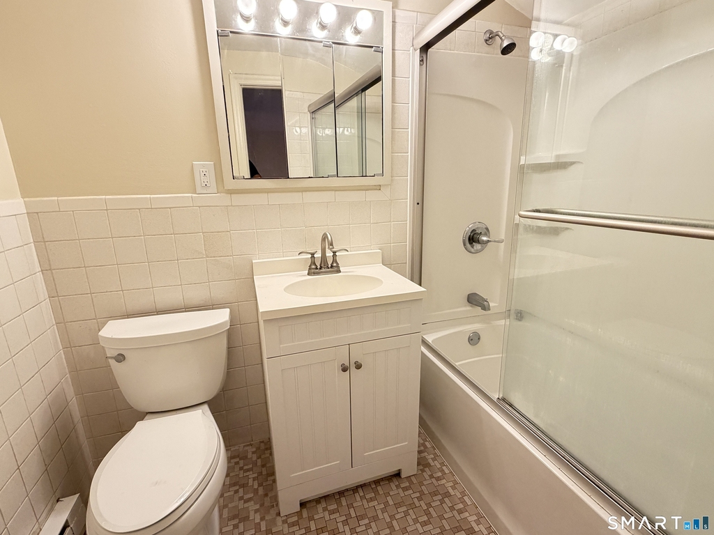 1644 Farmington Avenue - Photo 15