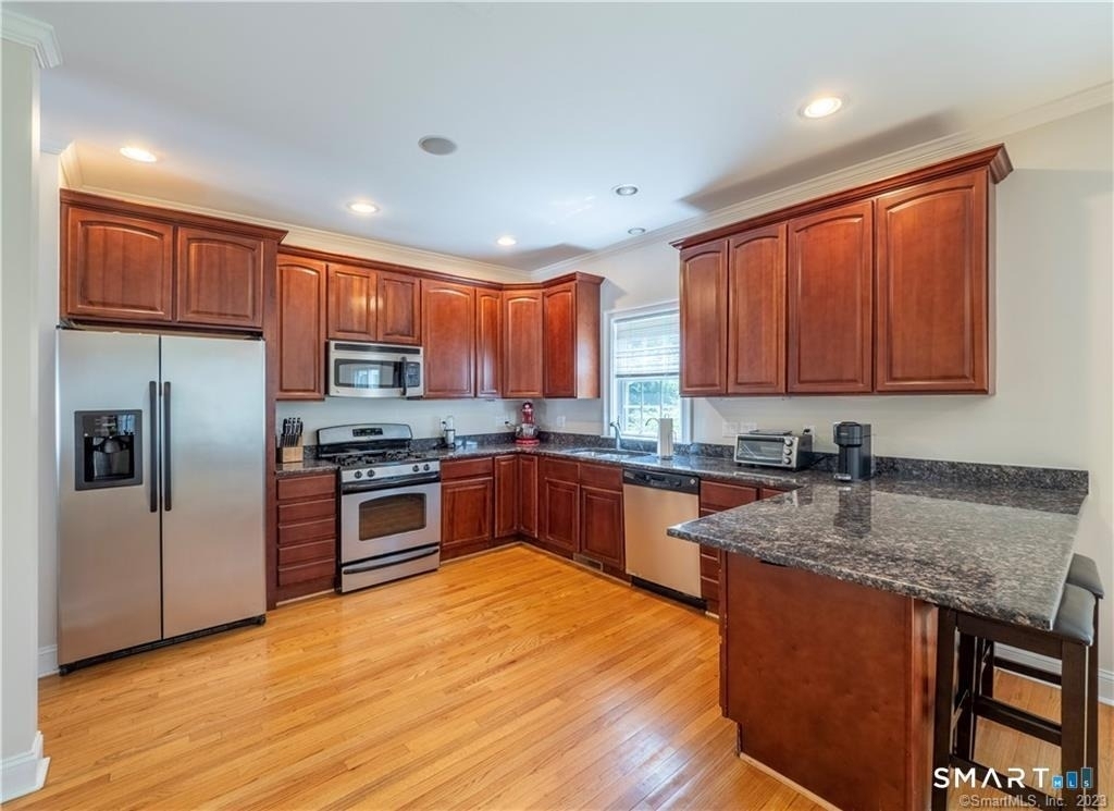 1023 Black Rock Turnpike - Photo 3