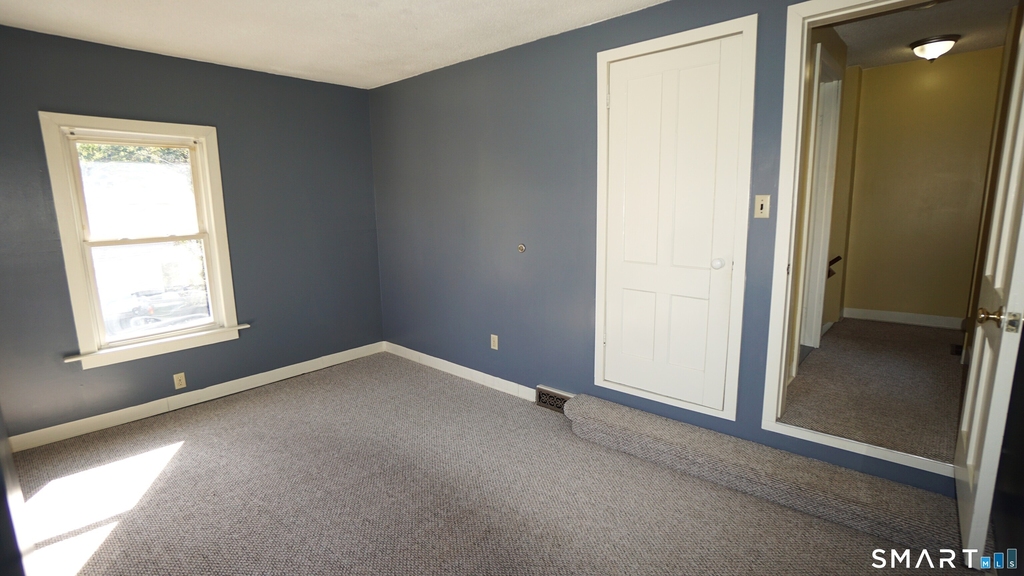 42 Woodbridge Street - Photo 19