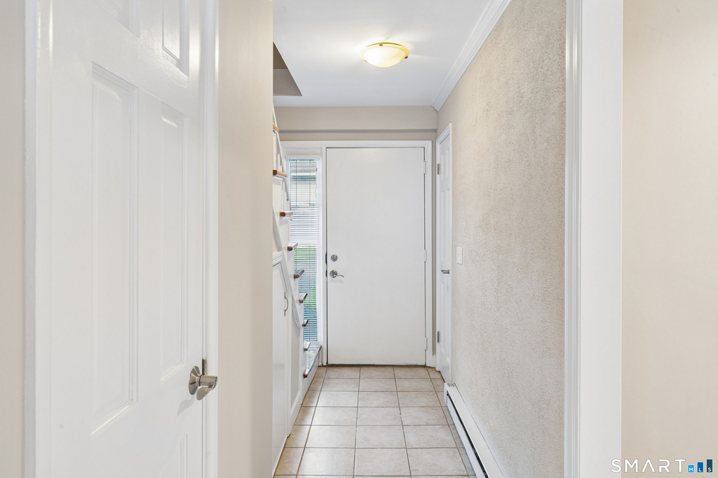 7 Cedarbrook Townhouse - Photo 3