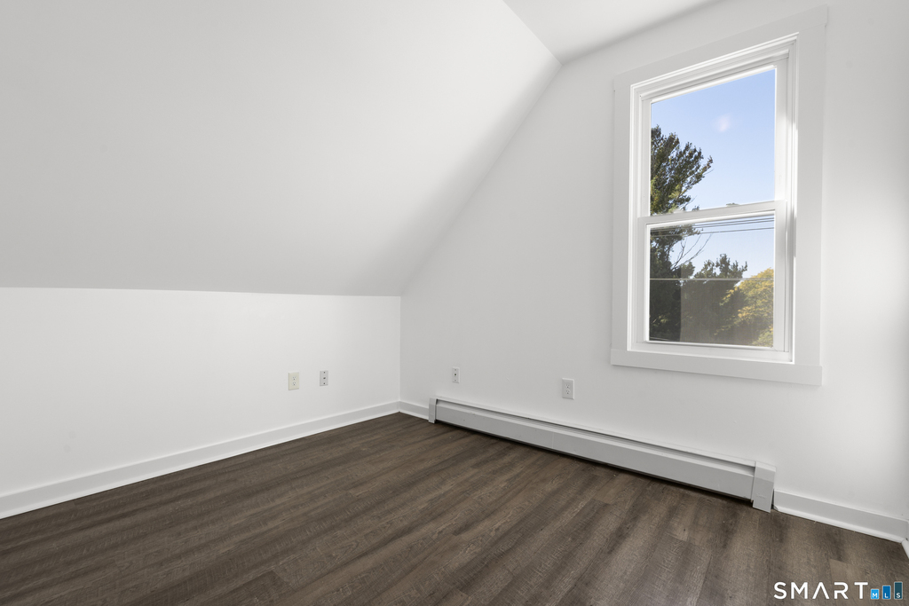 841 East Street - Photo 3