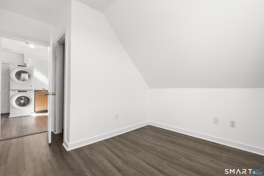 841 East Street - Photo 2