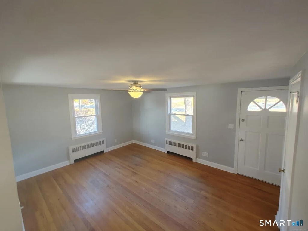 54 Greenwood Drive - Photo 2