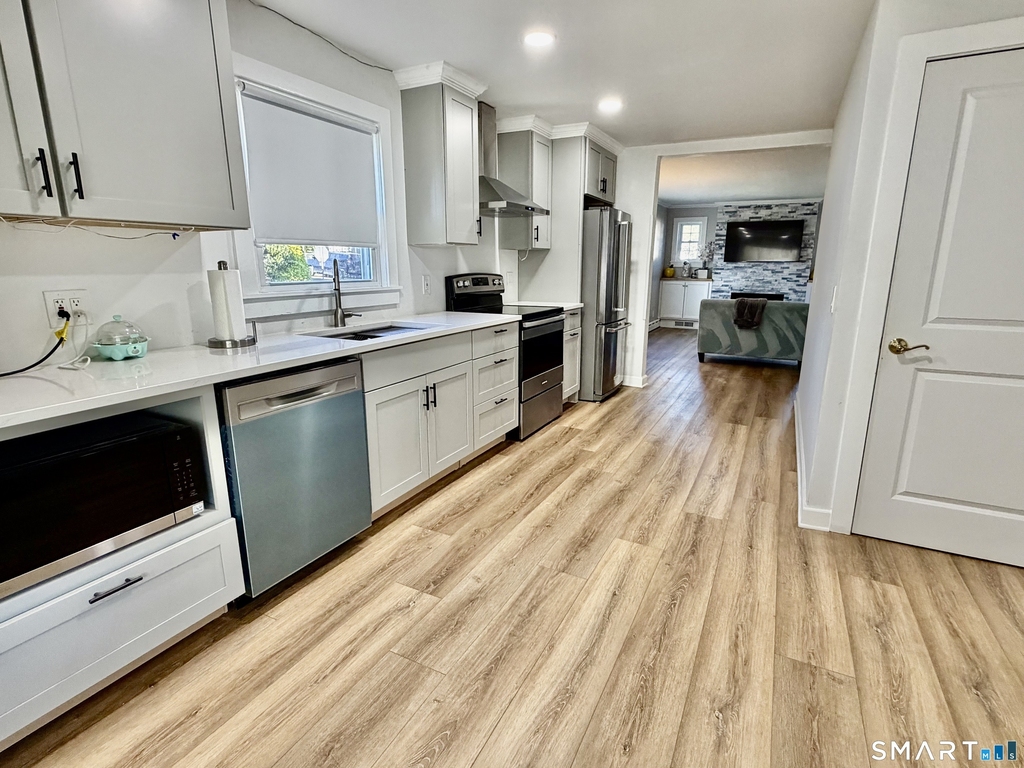 67 Belmont Circle - Photo 4
