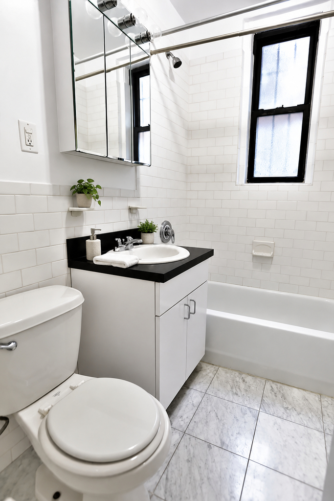 East 46th Street - Photo 2