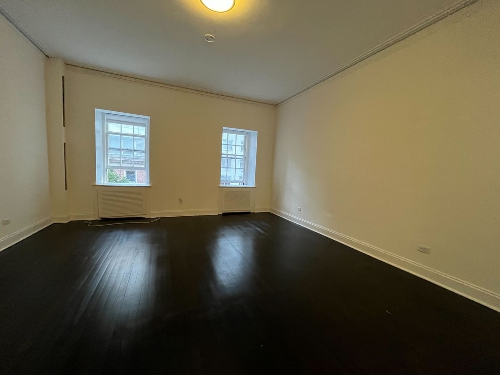 Studio in Upper East Side - Photo 0
