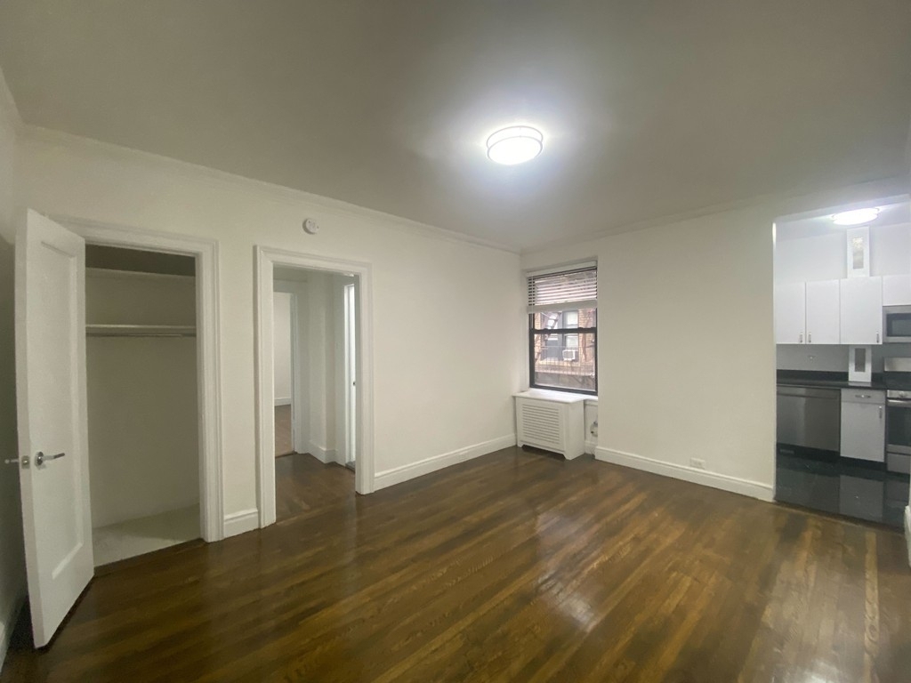 1 Bedroom in Greenwich Village - Photo 0