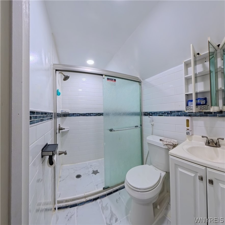 198 Roslyn Street - Photo 14