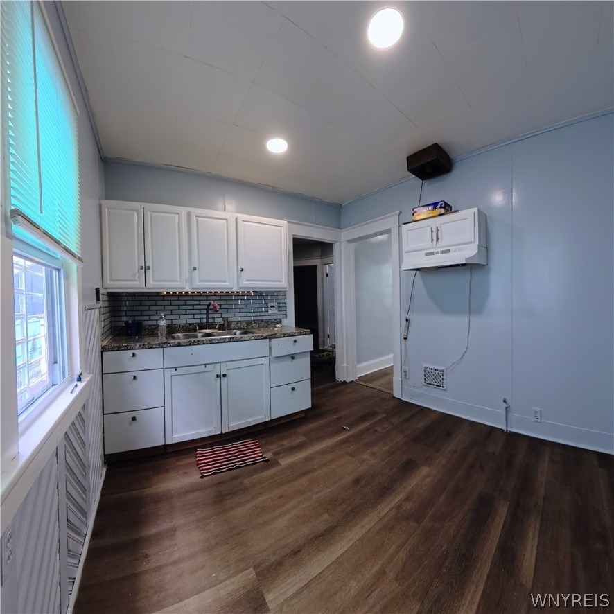 198 Roslyn Street - Photo 6