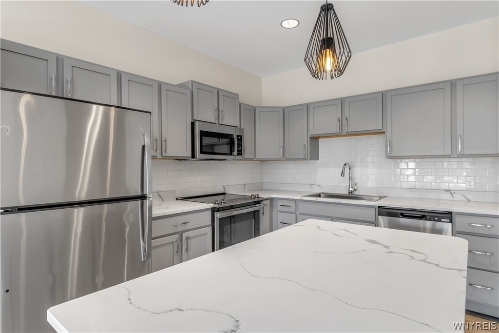 5712 Main Street - Photo 7