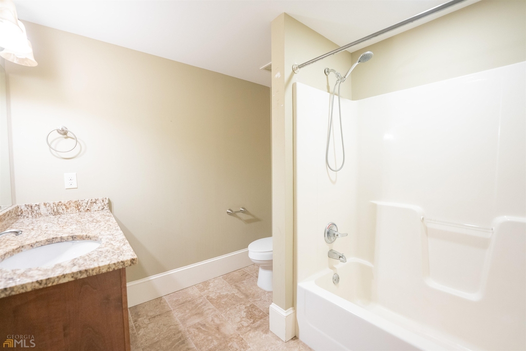 315 North Main Street - Photo 15