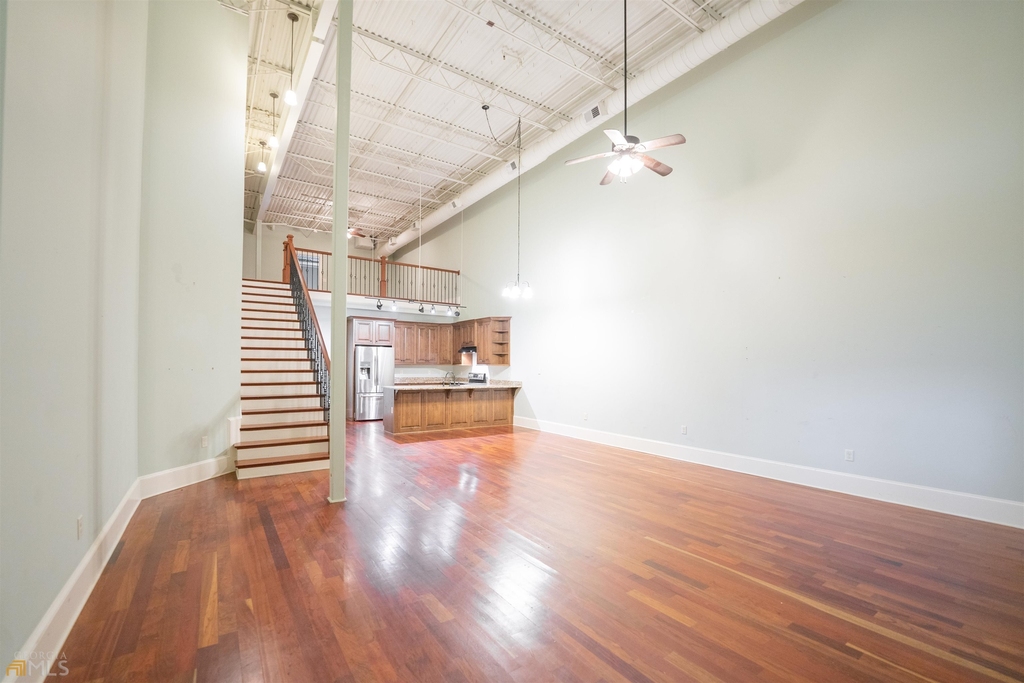 315 North Main Street - Photo 5