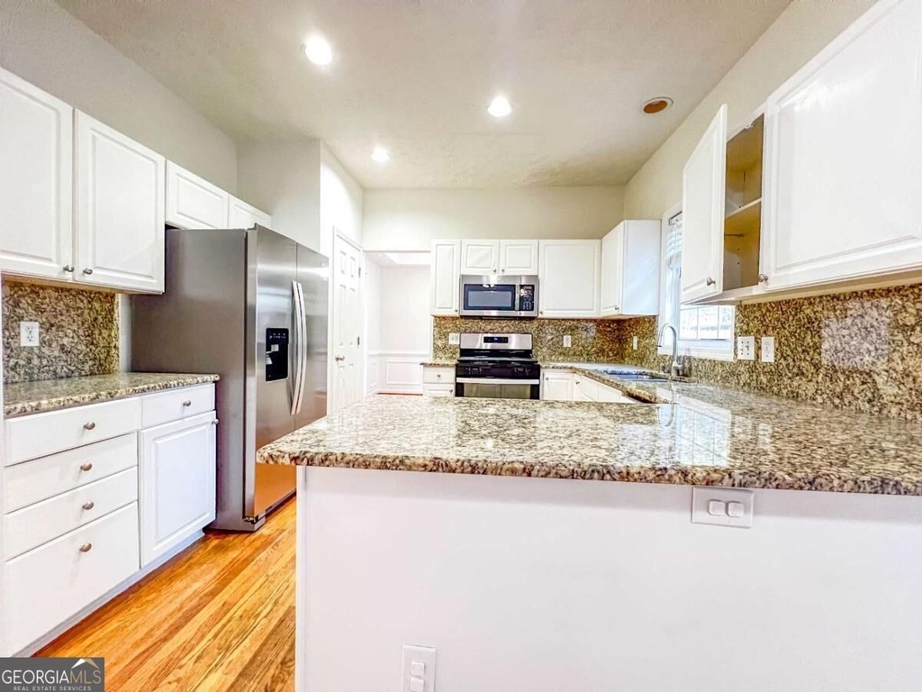 4035 River Green Parkway - Photo 5