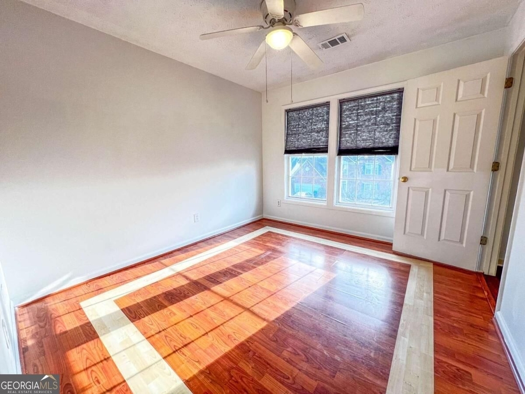 4035 River Green Parkway - Photo 14