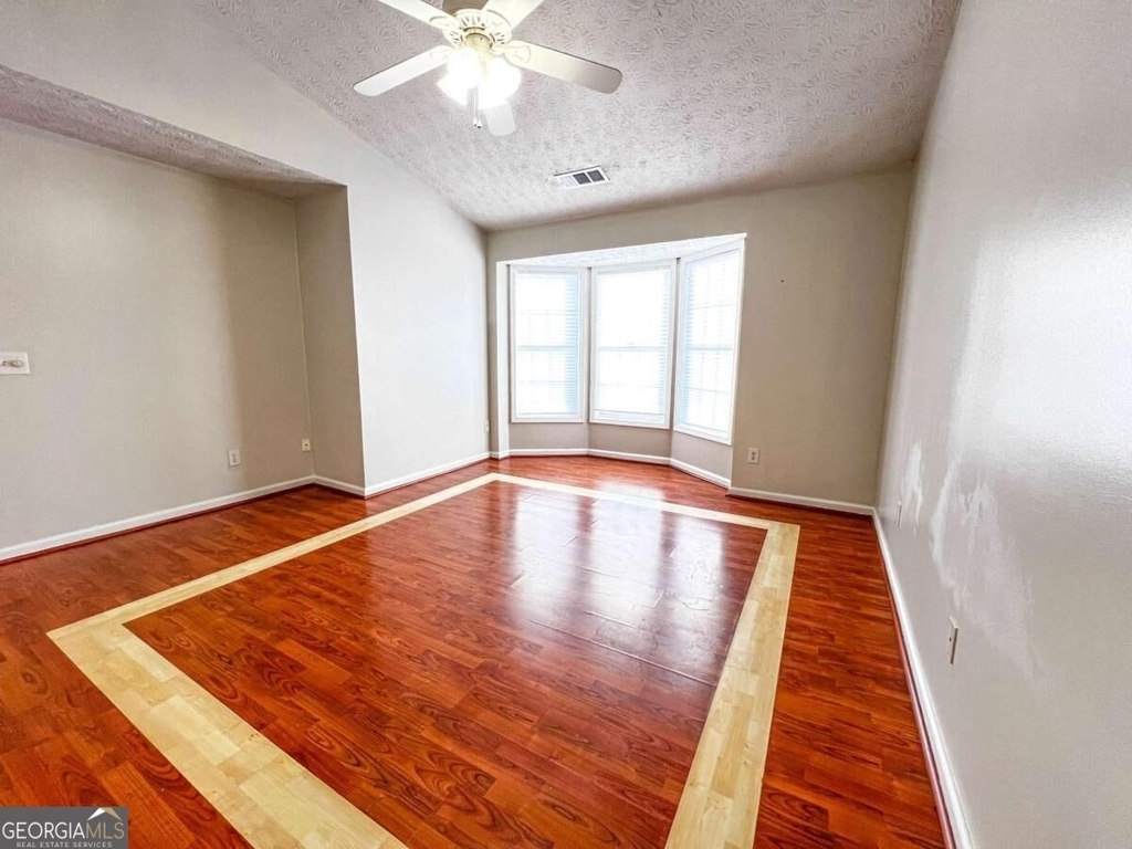 4035 River Green Parkway - Photo 10