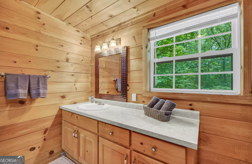 244 Skyline Way - Photo 21