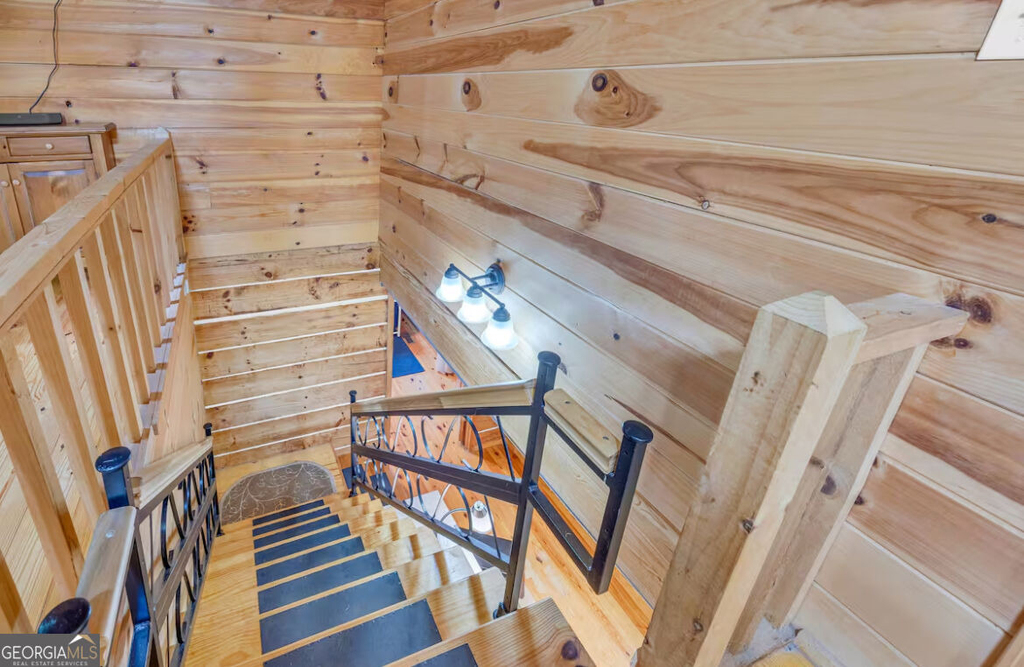 244 Skyline Way - Photo 13