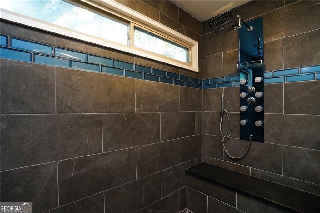 2890 Woodruff Drive Se - Photo 4