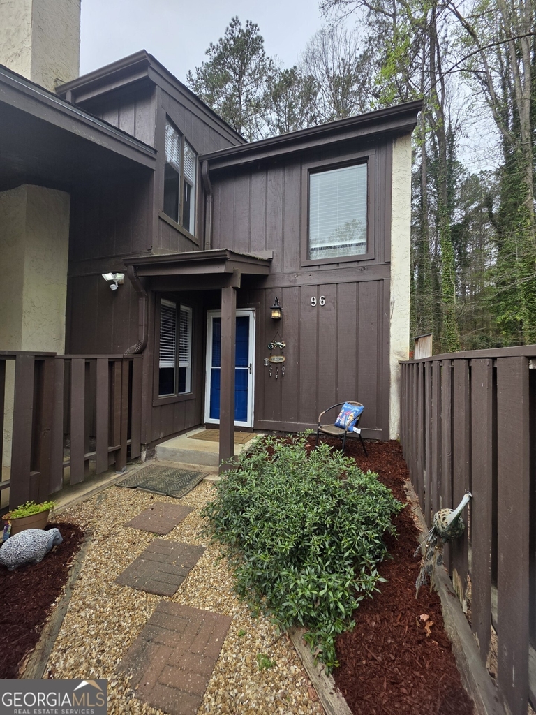 96 Cobblestone Creek - Photo 0