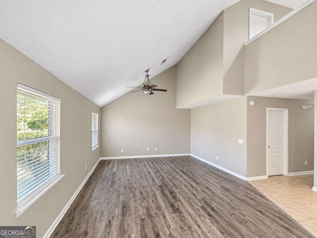 313 Gary Circle - Photo 6