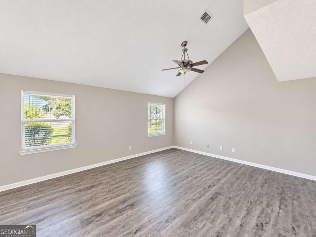 313 Gary Circle - Photo 7