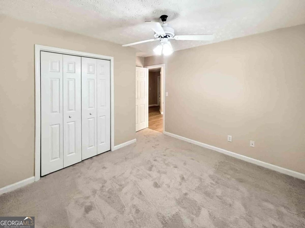 6090 Farmwood Way Se - Photo 26