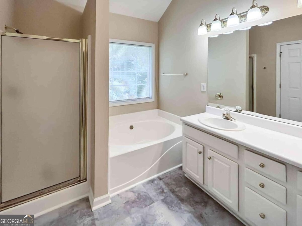 6090 Farmwood Way Se - Photo 20